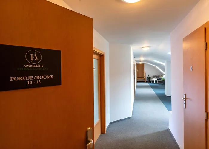 Apartman Zelena Ratolest *